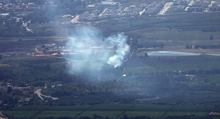 Israele, colpite strutture militari Hezbollah in Libano sud