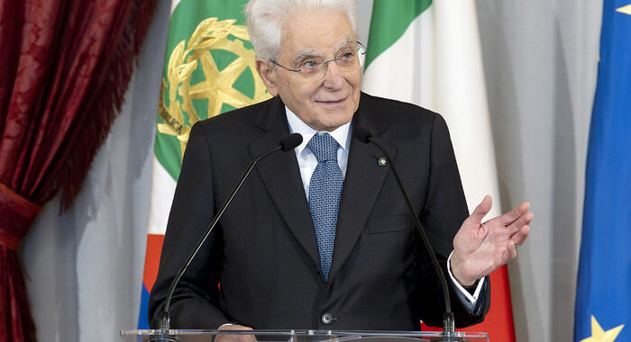 Mattarella, fermare le ostilità a Gaza. Soluzione due Stati