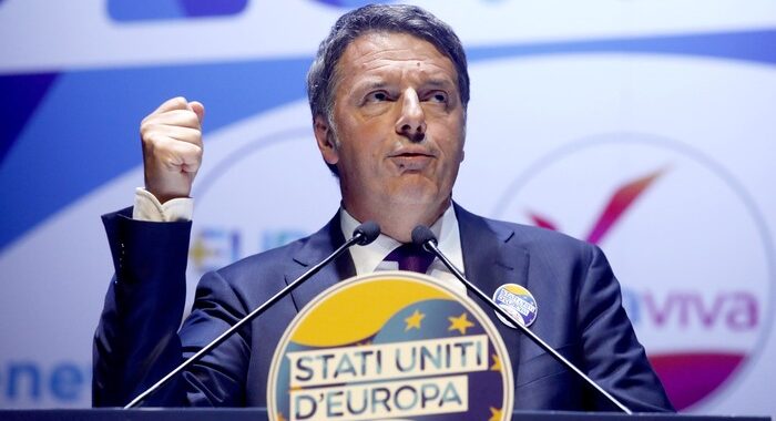 Renzi, il governo non fa nulla, solo annunci