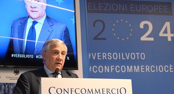 Tajani, senza modifiche al Superbonus no di FI in commissione