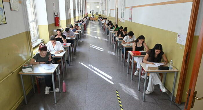 Domani al via gli esami di maturità per 526.317 studenti