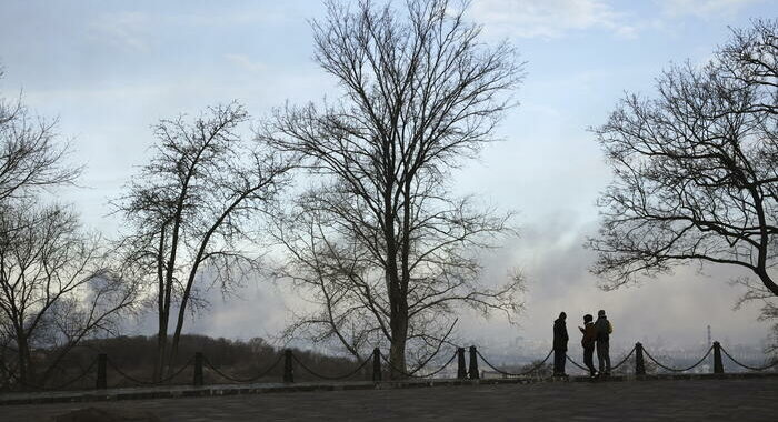 Kiev, danneggiate infrastrutture energetiche