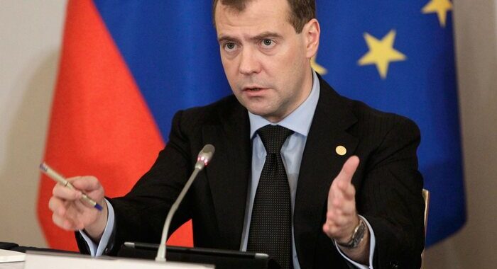 Medvedev, ‘massimo danno a Europa e Usa per le sanzioni’