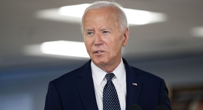 ’25 democratici pronti a chiedere passo indietro Biden’