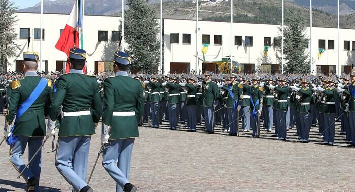 Allieva denuncia abusi, inchiesta nella scuola della Guardia di Finanza