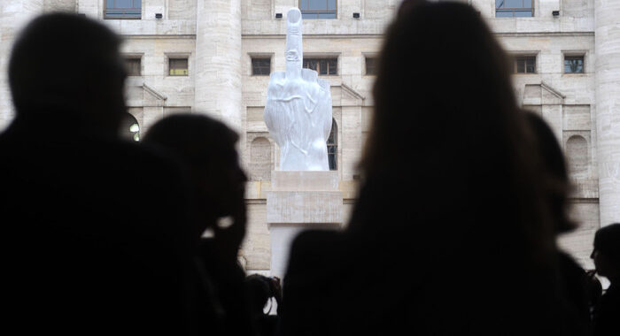 Borsa: Milano migliora (+0,5%) spinta da Fineco, A2a ed Mps