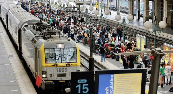 ‘Completamente riparati’ i danni di sabotaggio ferrovia Francia