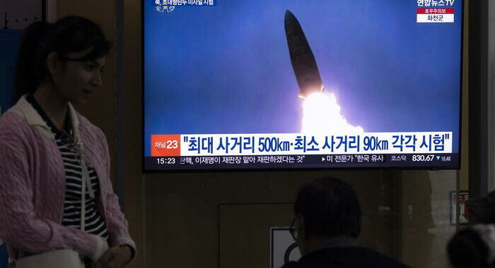 Corea Nord, ‘test missile con supertestata’. Seul, ‘è fallito’