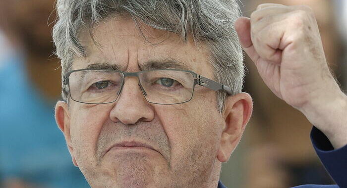 Dissidenti di Mélenchon, ‘gruppo con Verdi e comunisti’