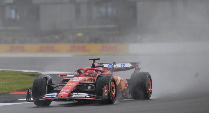 F1:Silverstone; Ferrari Leclerc fuori dalla top 10, partirà 11/a