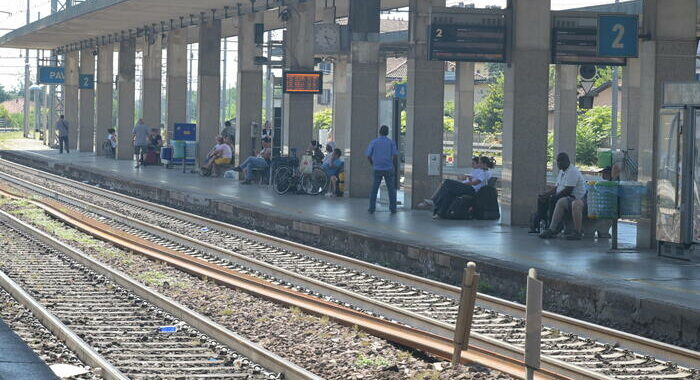 Fuga di gas a Pavia, circolazione dei treni ripresa dalle 17:55