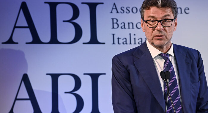 Giorgetti, ‘giusta aspettativa a pensionamento anticipato’