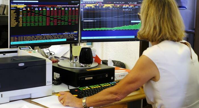 Lo spread tra Btp e Bund chiude in calo a 135 punti base