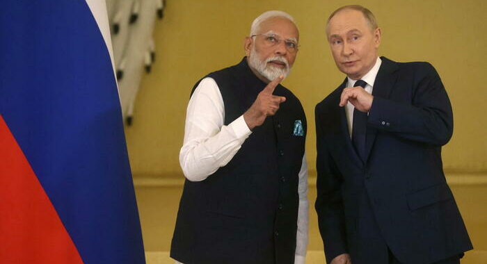 Modi a Putin, ‘doloroso vedere morire bambini innocenti’