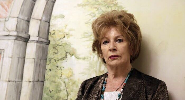 Muore a 93 anni la scrittrice irlandese Edna O’Brien