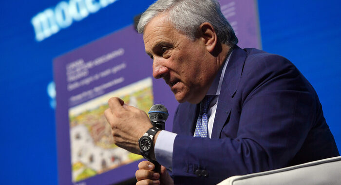 Tajani, Fi al lavoro su un centro moderato, spazio tra FdI-Pd