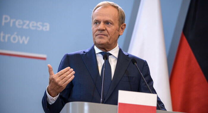 Tusk, dopo voto Parigi non ci sia terremoto politico in Ue