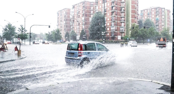 Allerta arancione per temporali in E-R, gialla su resto Italia