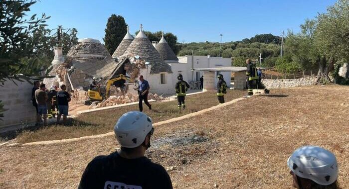 Esplosione in un trullo, è morto l’uomo sotto macerie