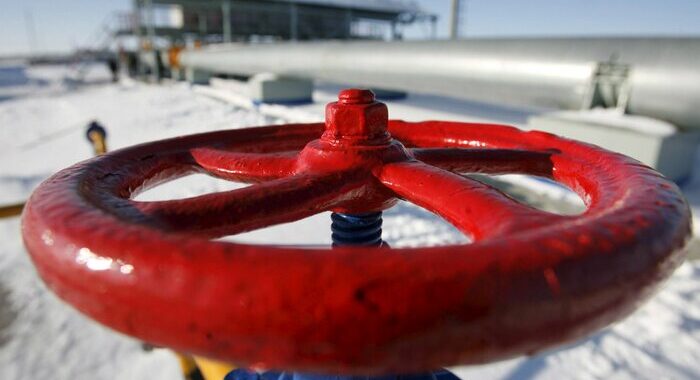 Il gas chiude sui sopra i 40 euro, timori per i flussi russi