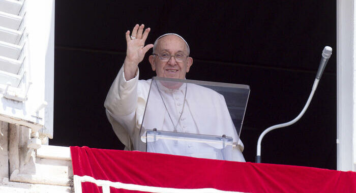 Il Papa, le strade di pace si aprano con dialogo e negoziato