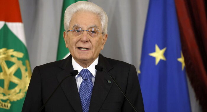 Mattarella, rispetto dignità lavoratori obiettivo non raggiunto