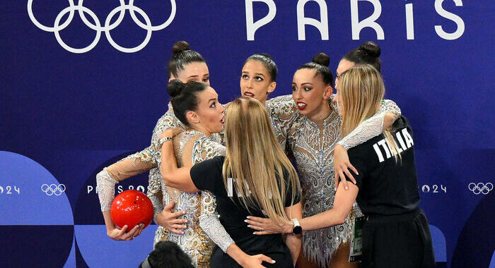 Parigi: Italia bronzo nella ginnastica ritmica a squadre