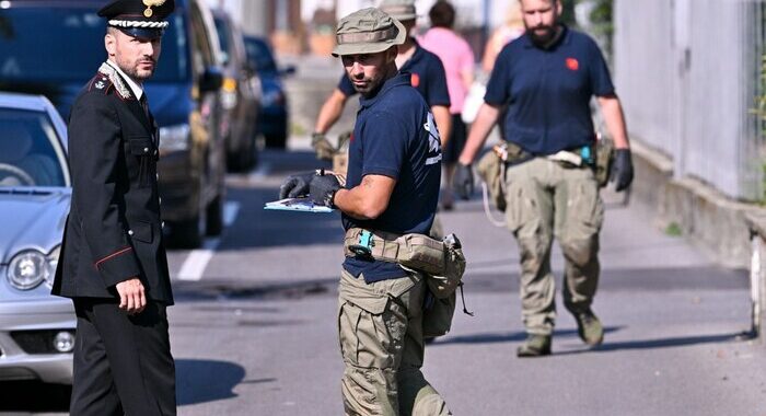 Sharon, carabinieri cercano nei tombini il coltello del delitto