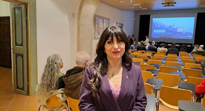 Sindaca Assisi è candidata presidente Umbria per centrosinistra