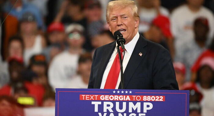 Trump, ‘concordate le condizioni per 3 dibattiti con Harris’