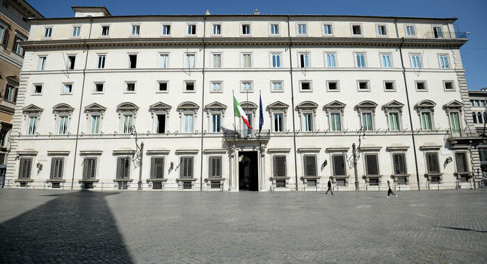 Venerdì il primo Consiglio dei ministri dopo la pausa