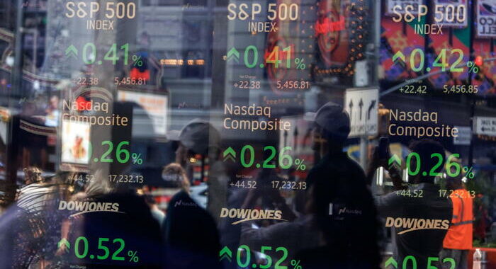 Wall Street apre in rialzo, Dj +0,23%, Nasdaq +0,13%