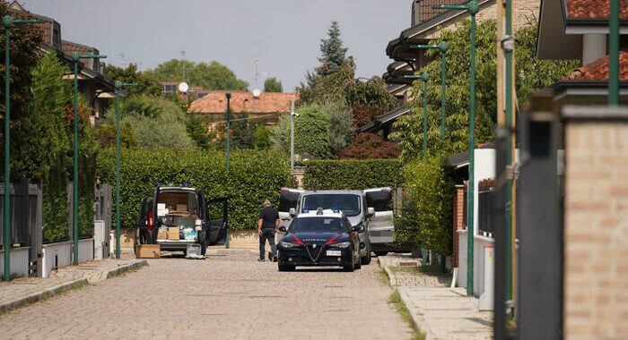 17enne confessa, ‘ho ucciso tutta la famiglia’