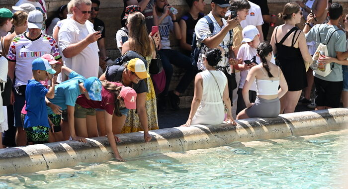 Assessore Roma, per Fontana di Trevi pensiamo a ticket 2 euro