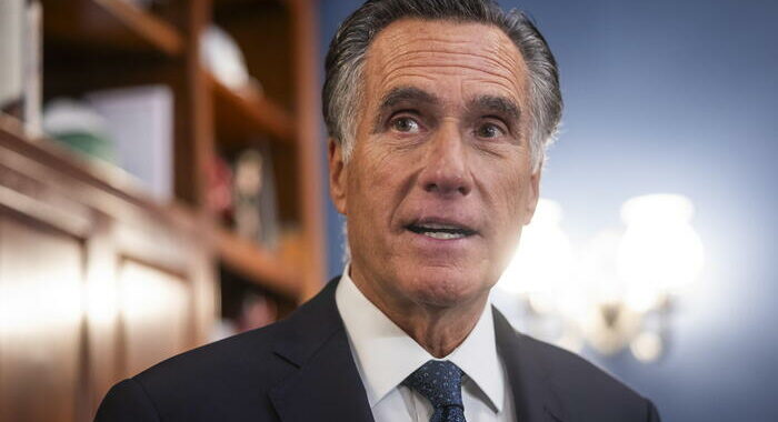 Il repubblicano Romney loda Harris per dibattito, ‘intelligente’