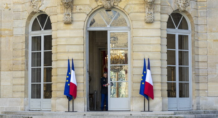 Media francesi, ‘trovato l’accordo per il governo Barnier’