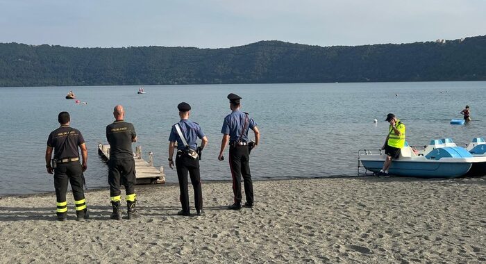 Trovati morti i 2 ragazzi dispersi in lago Castel Gandolfo